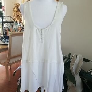 Elegant Sleeveless Cream Layered Tank Top